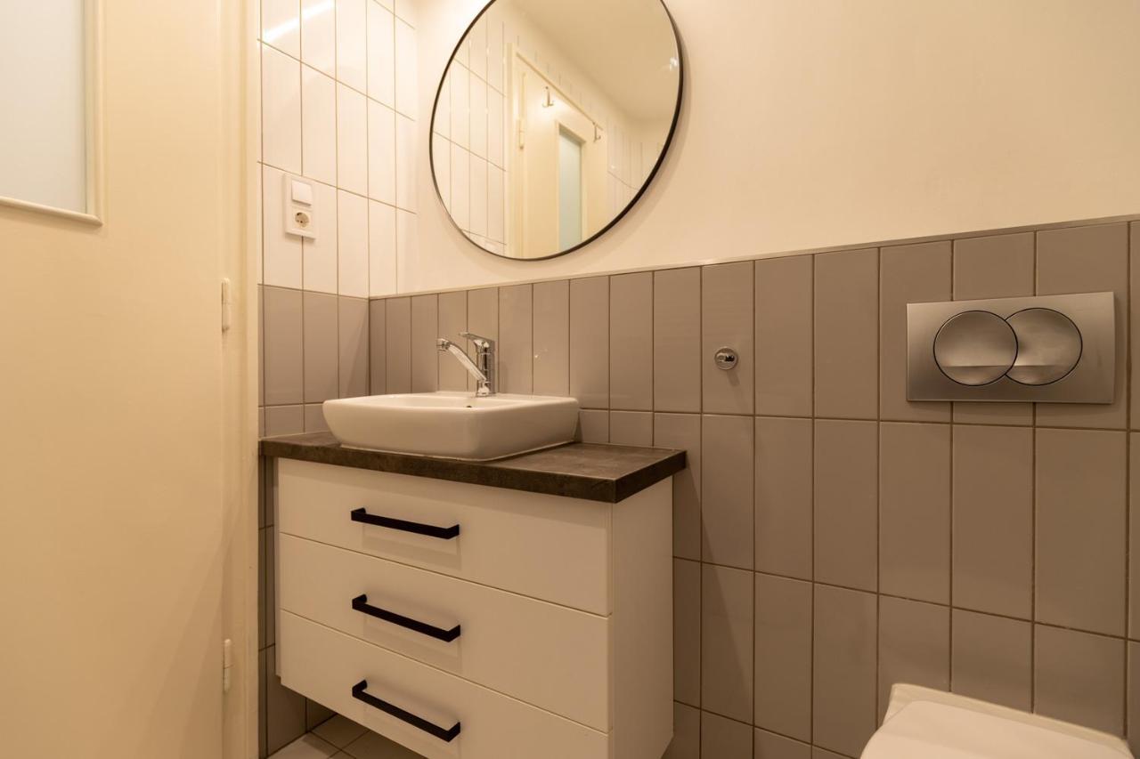 The Palm Springs Apartment 布达佩斯 外观 照片
